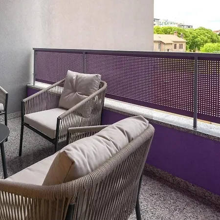 Center With Private Garage Pula